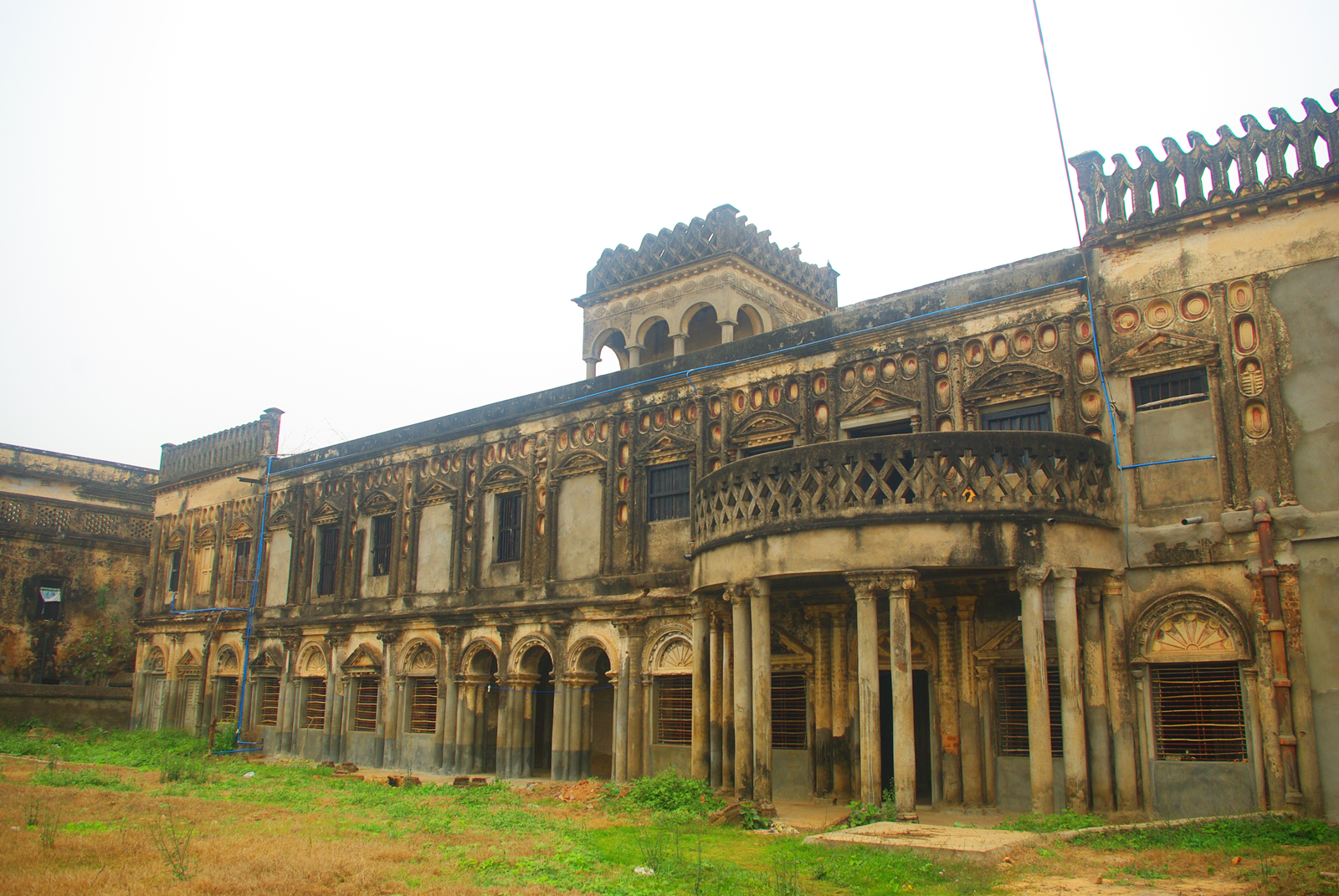 Ray mansion in kalikapur photo by Amitabha Gupta