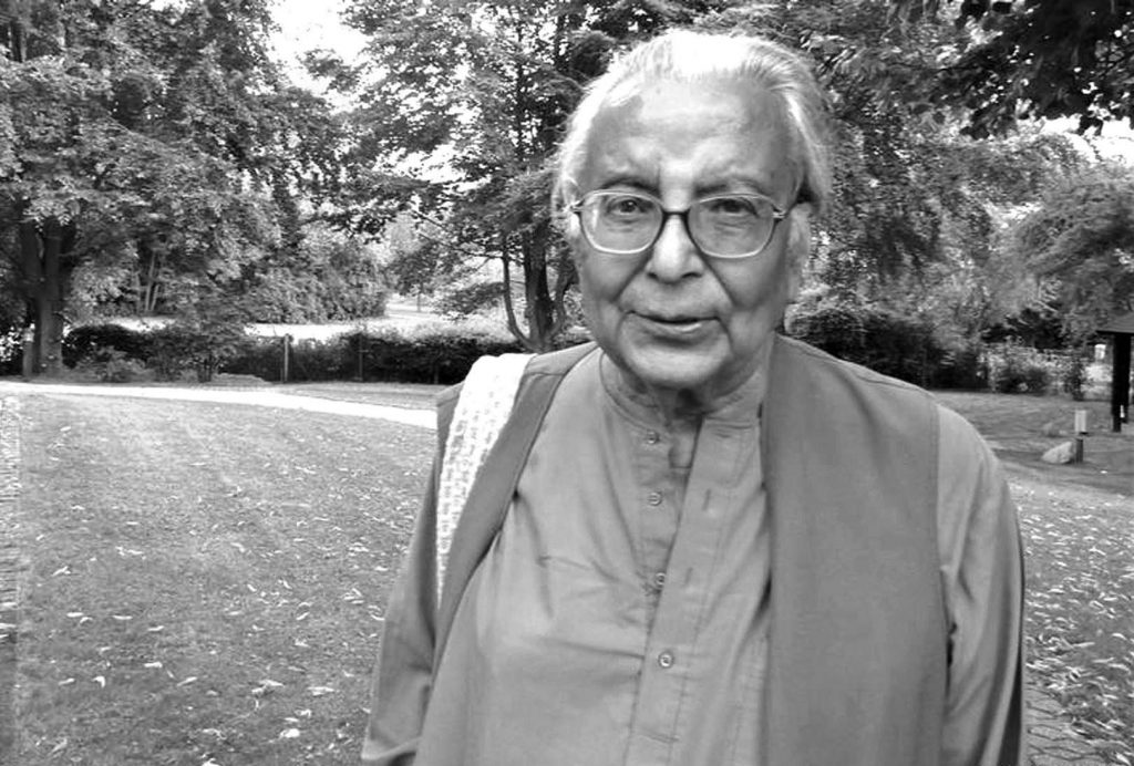 Poet Alokeranjan Dasgupta