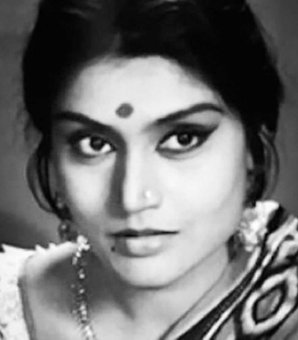Ruma Singer Ruma Guha Thakurata - A coming of age Bengali singer and Film actress