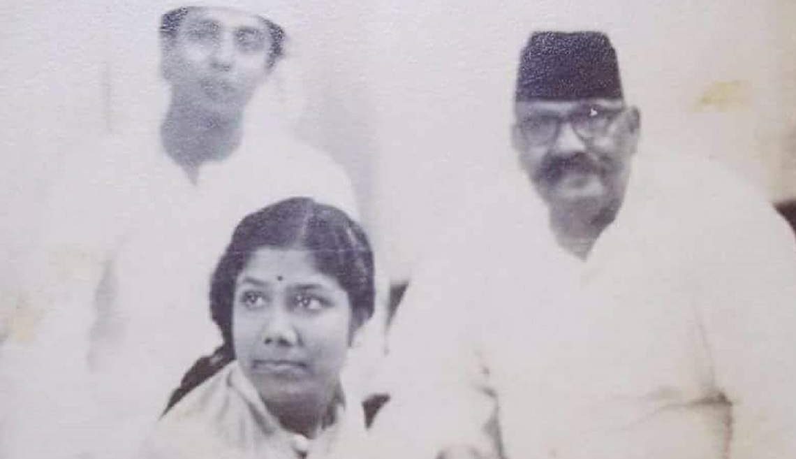 Ustad Bade Gulam Ali Khan and Sandhya