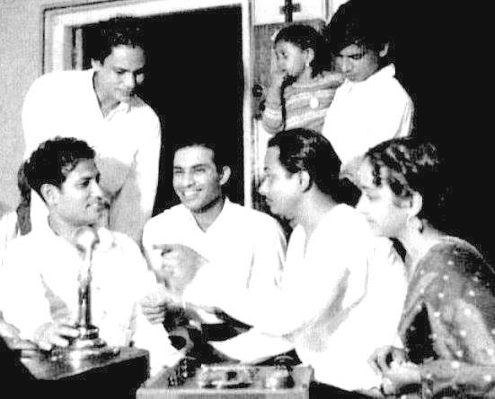 Geeta-Dutt-Talat-Mahmood-Mukul-Roy-Hasrat-Jaipuri