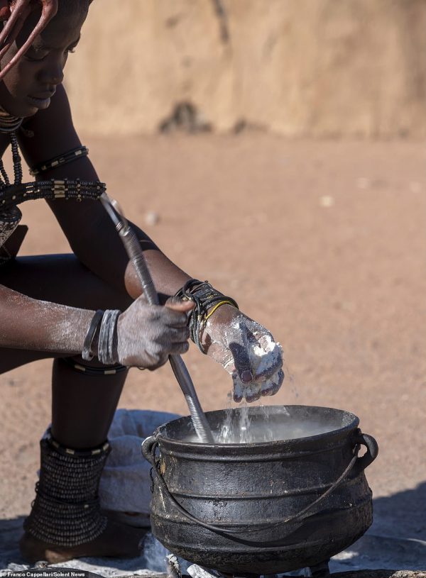 Preparing Otjize