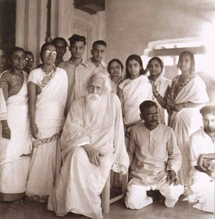 Kala Bhavan students