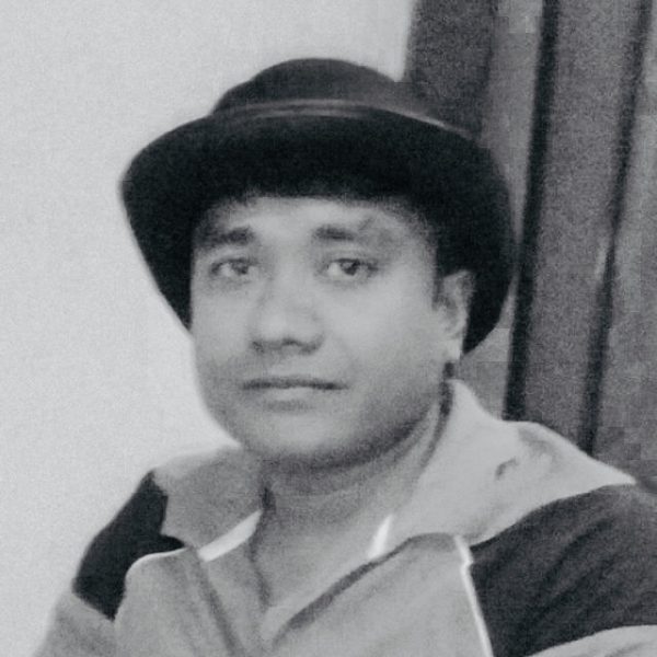 শাদা কাদামাটি
