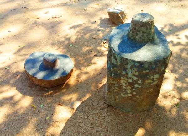 ANCIENT GRINDER AT ANURADHAPURA ABHAYGITI MONASTERY