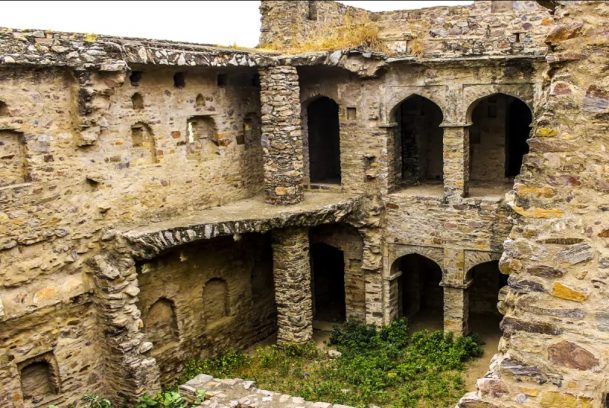 Bhangarh Fort ruins