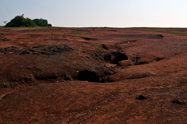 ussangoda rock