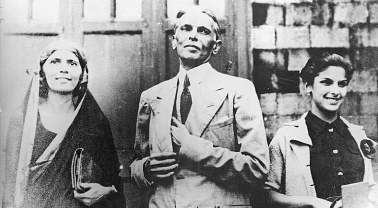 Muhammad Ali Jinnah Family Photograph