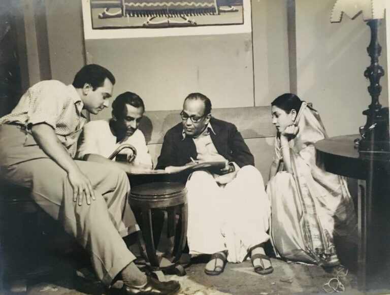 script reading- Basanta Chowdhury, Suchitra Sen