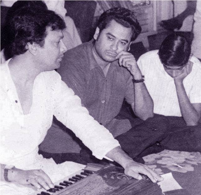 Uttam kumar Playing harmonium