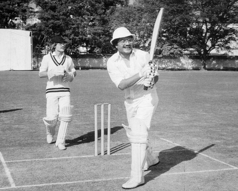 Uttam kumar Playing Cricket