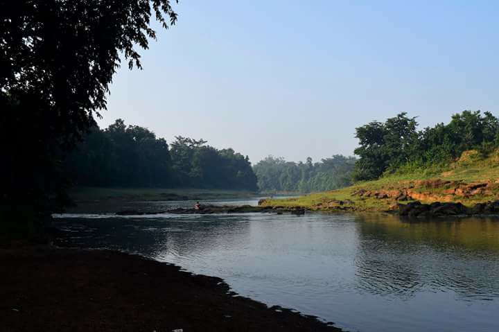 Chilkigarh : The riverside