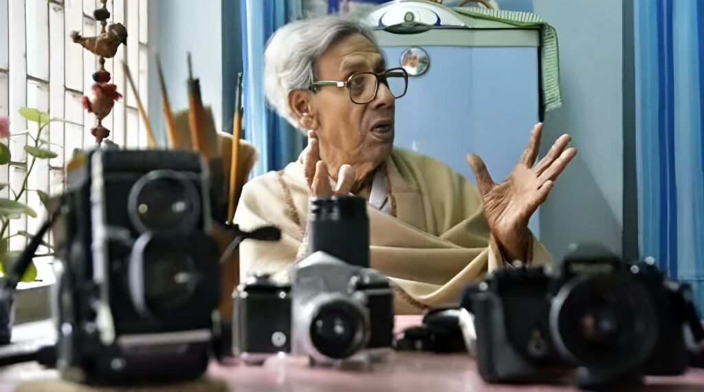 An Short Article on Photographer Nilmoni Roy