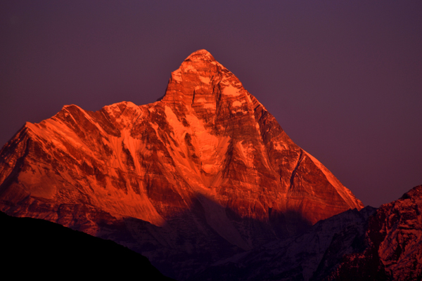 Sunset at nandadevi, auli