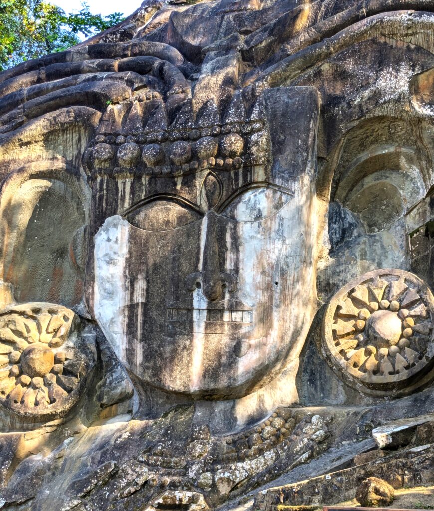 Unakoti